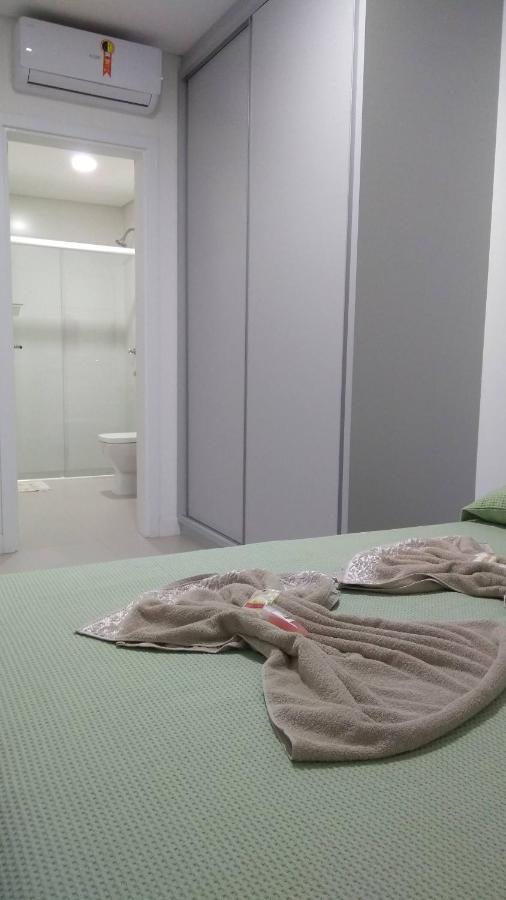 Apartamento Frente Para A Piscina A Uma Quadra Da Praia Florianópolis Buitenkant foto